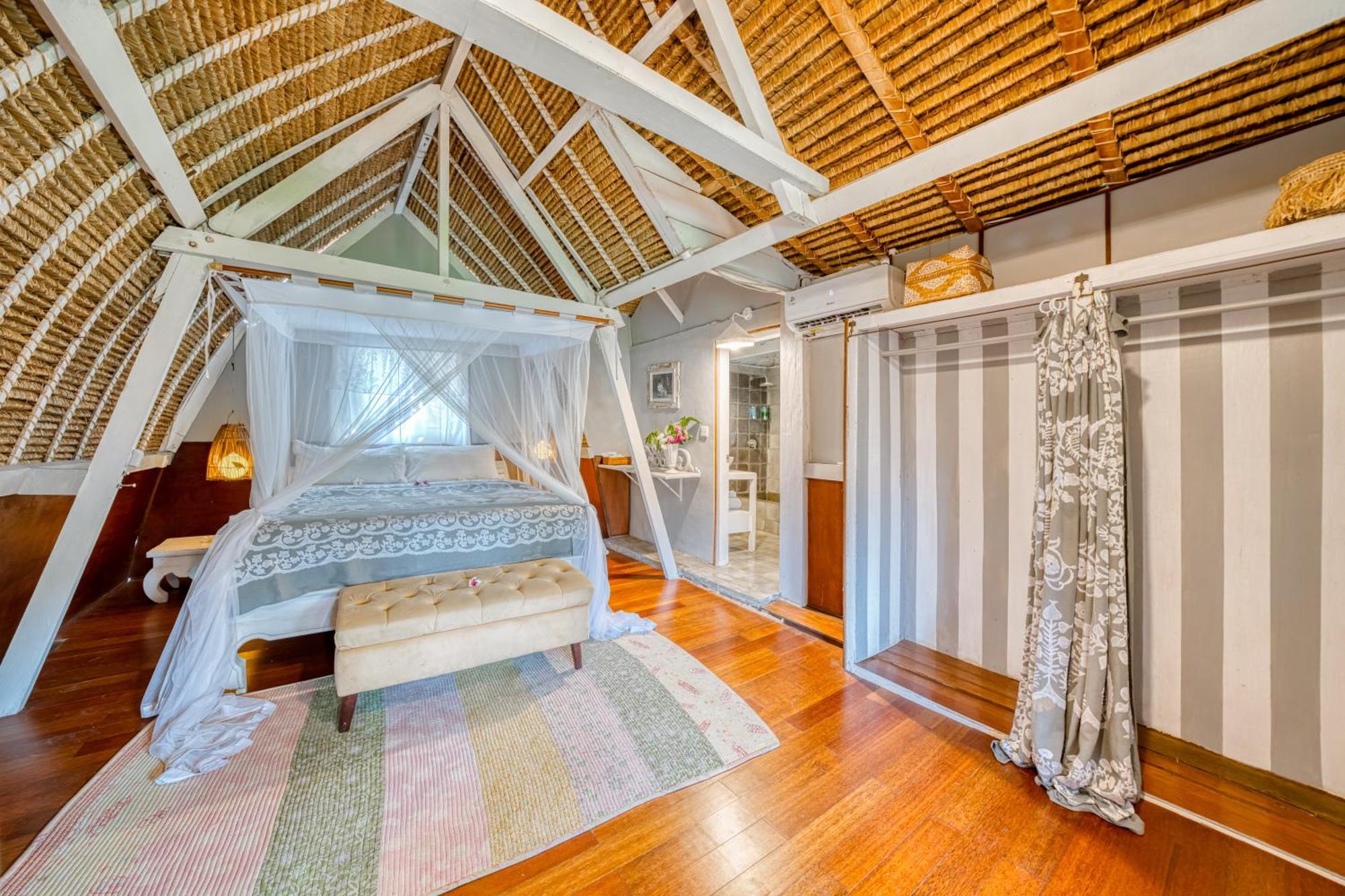 Villa Kalis, 10 Bedroom Family And Group Villa Seminyak Eksteriør billede