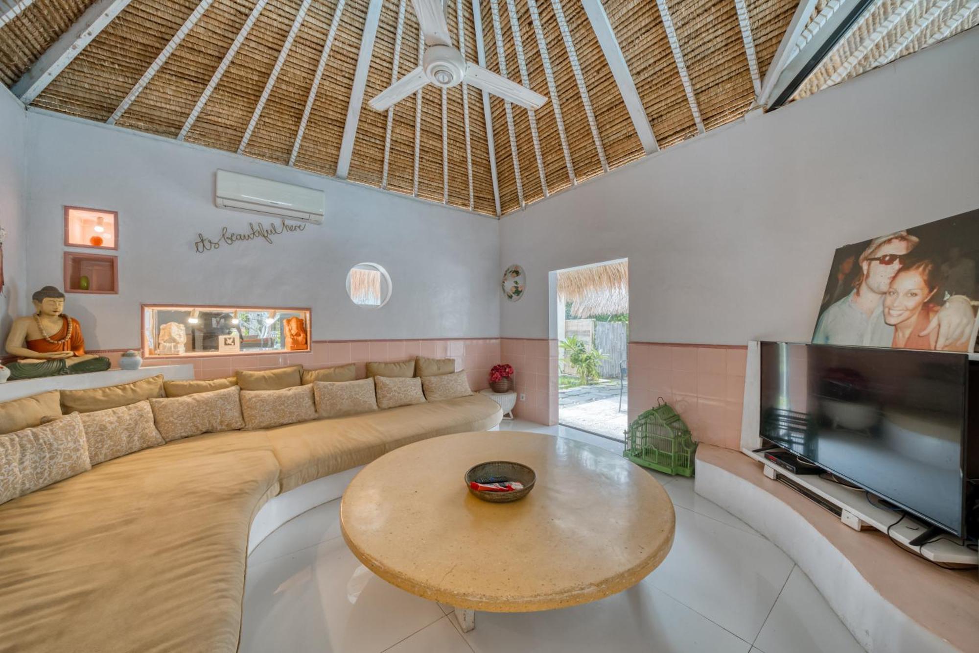 Villa Kalis, 10 Bedroom Family And Group Villa Seminyak Eksteriør billede