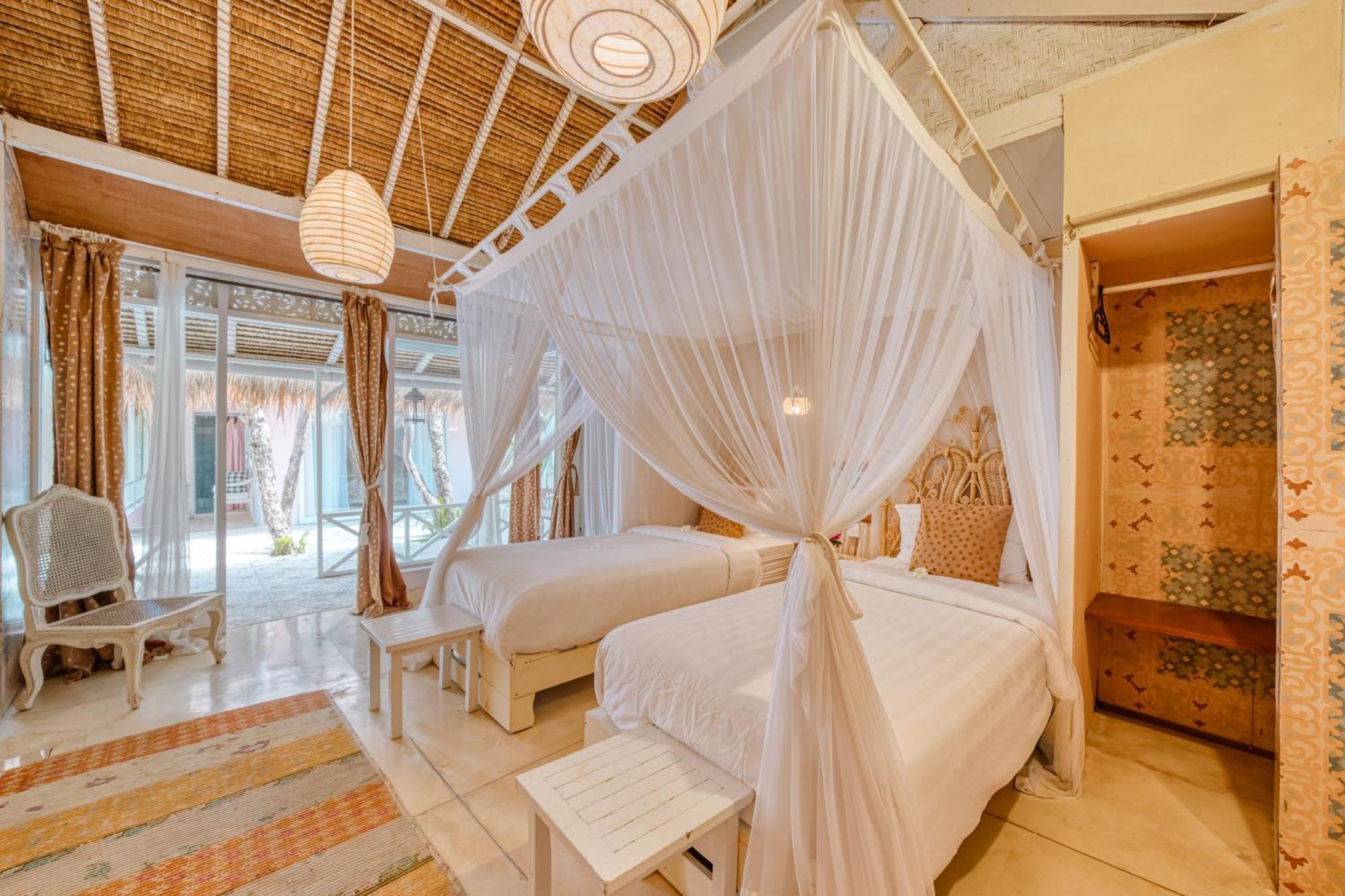 Villa Kalis, 10 Bedroom Family And Group Villa Seminyak Eksteriør billede