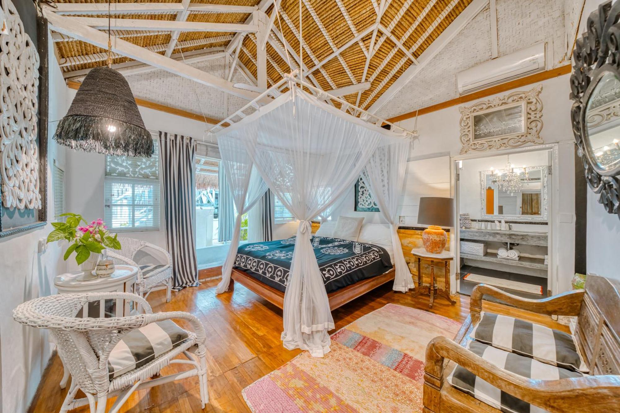 Villa Kalis, 10 Bedroom Family And Group Villa Seminyak Eksteriør billede